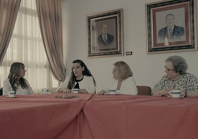 La Facultad de Derecho también sirve de escenario al encuentro de las docentes e investigadoras.